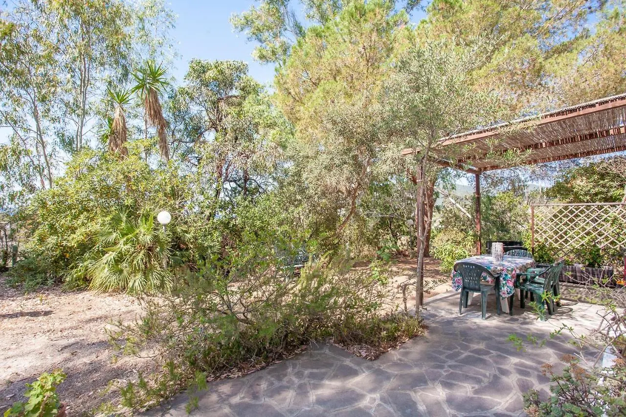 Casa L'Antica Oliveta Daire Lacona İtalya